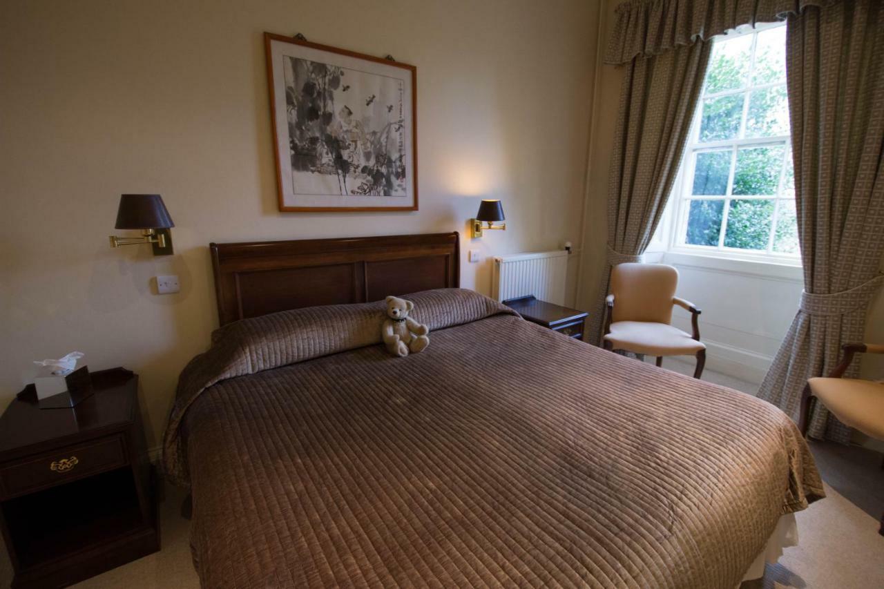 Castle Hotel ฮันท์ลีย์ ภายนอก รูปภาพ