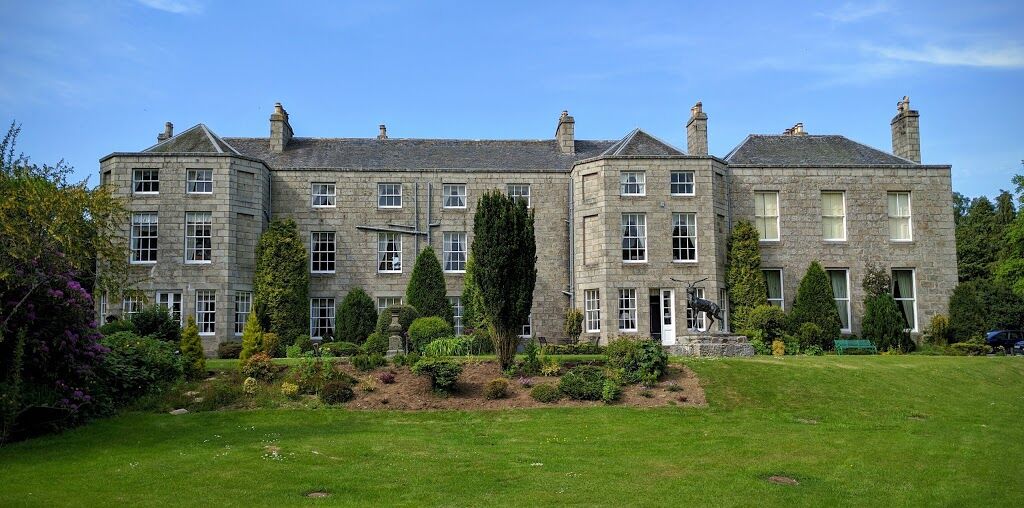 Castle Hotel ฮันท์ลีย์ ภายนอก รูปภาพ